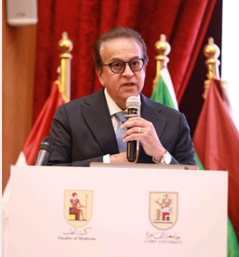 الدكتور خالد عبدالغفار وزير الصحة والسكان