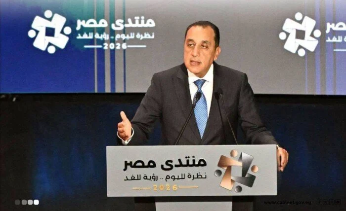 رئيس الوزراء في أسبوع: متابعة منتدى مصر 2026 ودعم الحرف التراثية